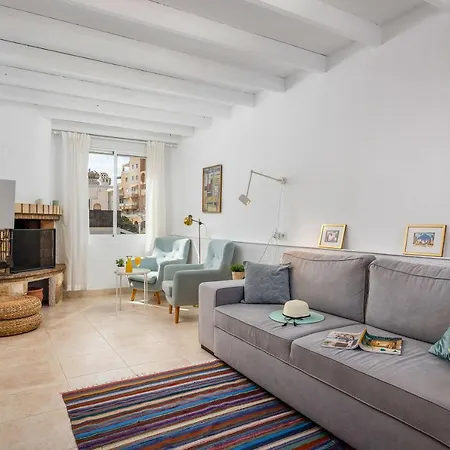 Apartamento La Casa Del Sol: Premium With A Fireplace